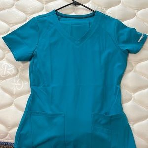 never worn, size Small